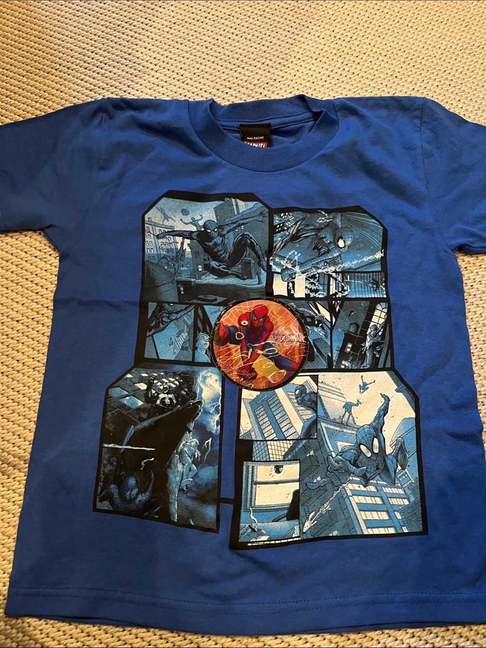 T-shirt Spider-Man boys new size 5/6 cotton Mad Engine